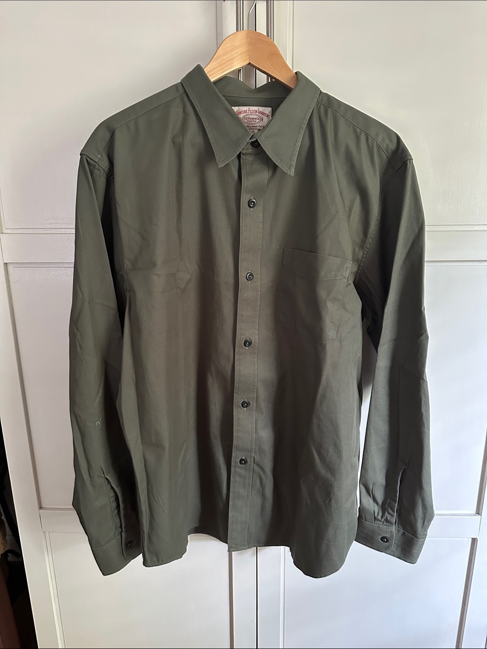 Title
C.C. Filson Co. Ranger Pocket Long Sleeve Shirt Olive Green Size.XL
